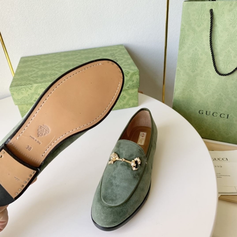 Gucci Flat Shoes